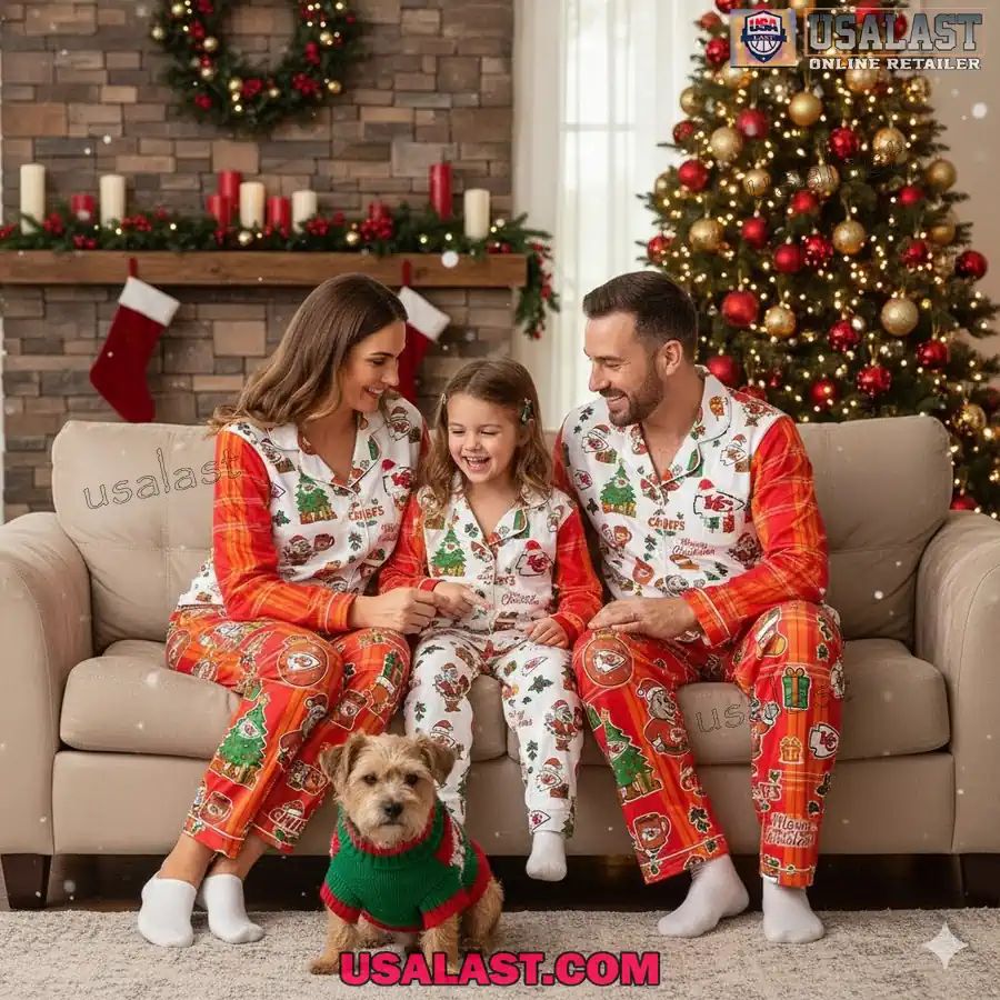 Kansas City Chiefs Plaid Button Pajamas Set