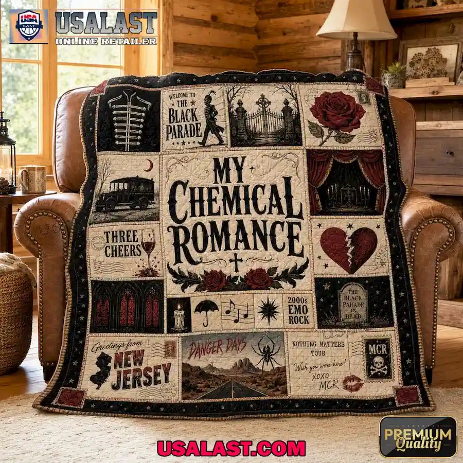 My Chemical Romance Iconic Symbol Premium Quilt Blanket